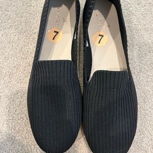 Danskin Dreamknit Flats
